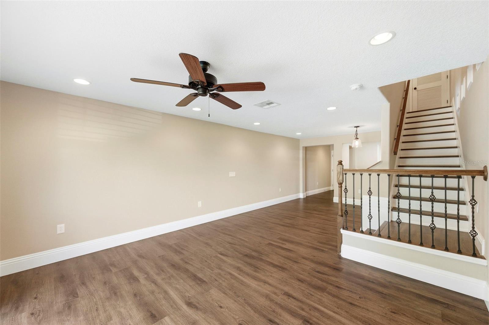 6811 DARTMOUTH HILL ST, RIVERVIEW, FL, 33578