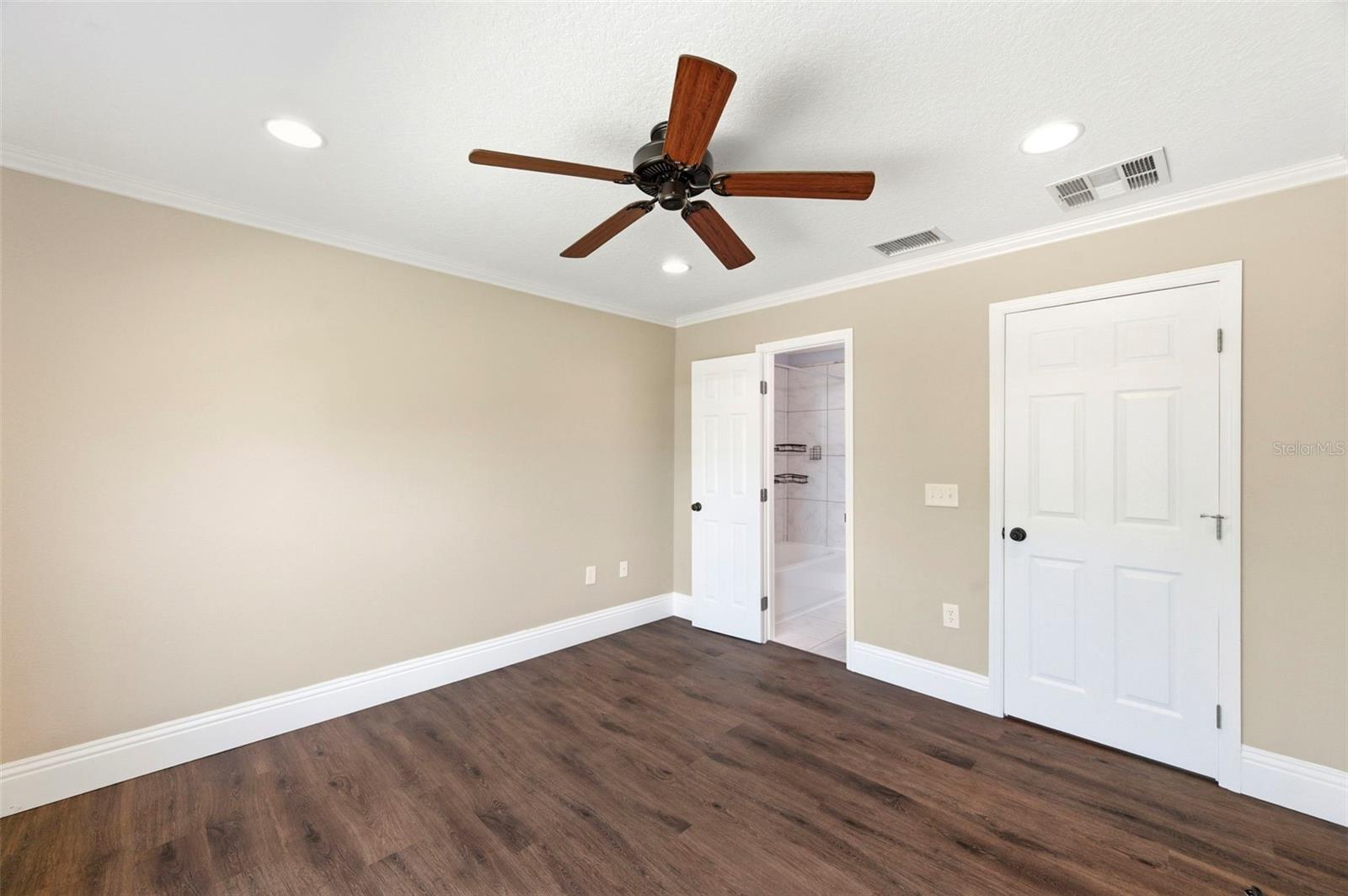 6811 DARTMOUTH HILL ST, RIVERVIEW, FL, 33578