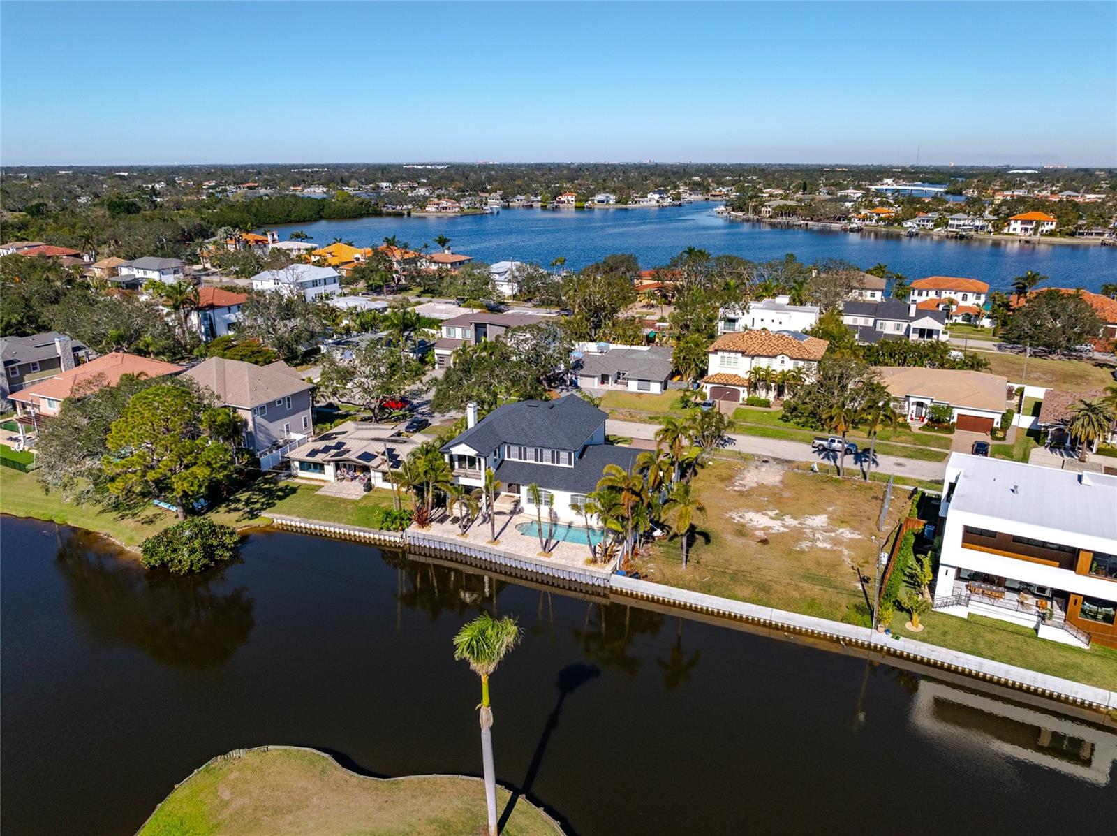 356 BELLEAIR DR NE, ST PETERSBURG, FL, 33704