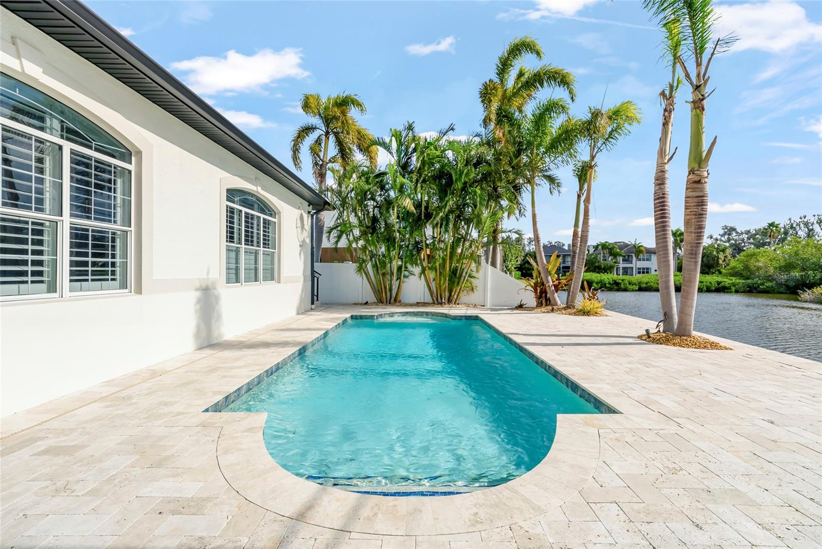 356 BELLEAIR DR NE, ST PETERSBURG, FL, 33704