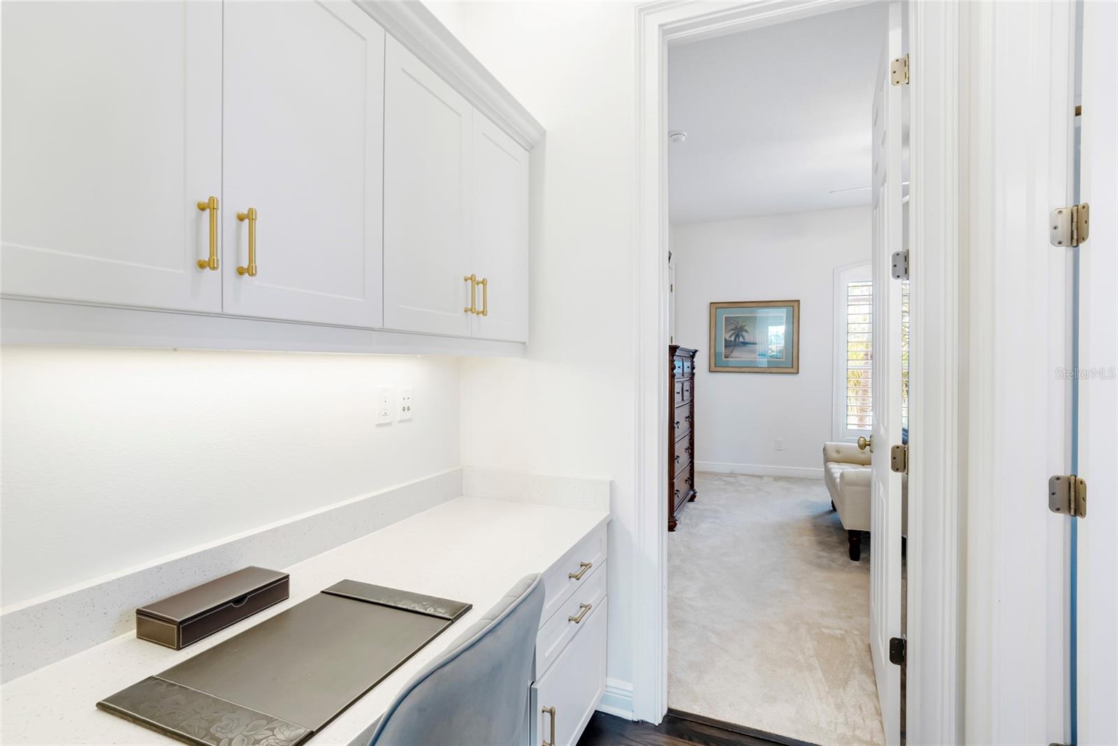 356 BELLEAIR DR NE, ST PETERSBURG, FL, 33704