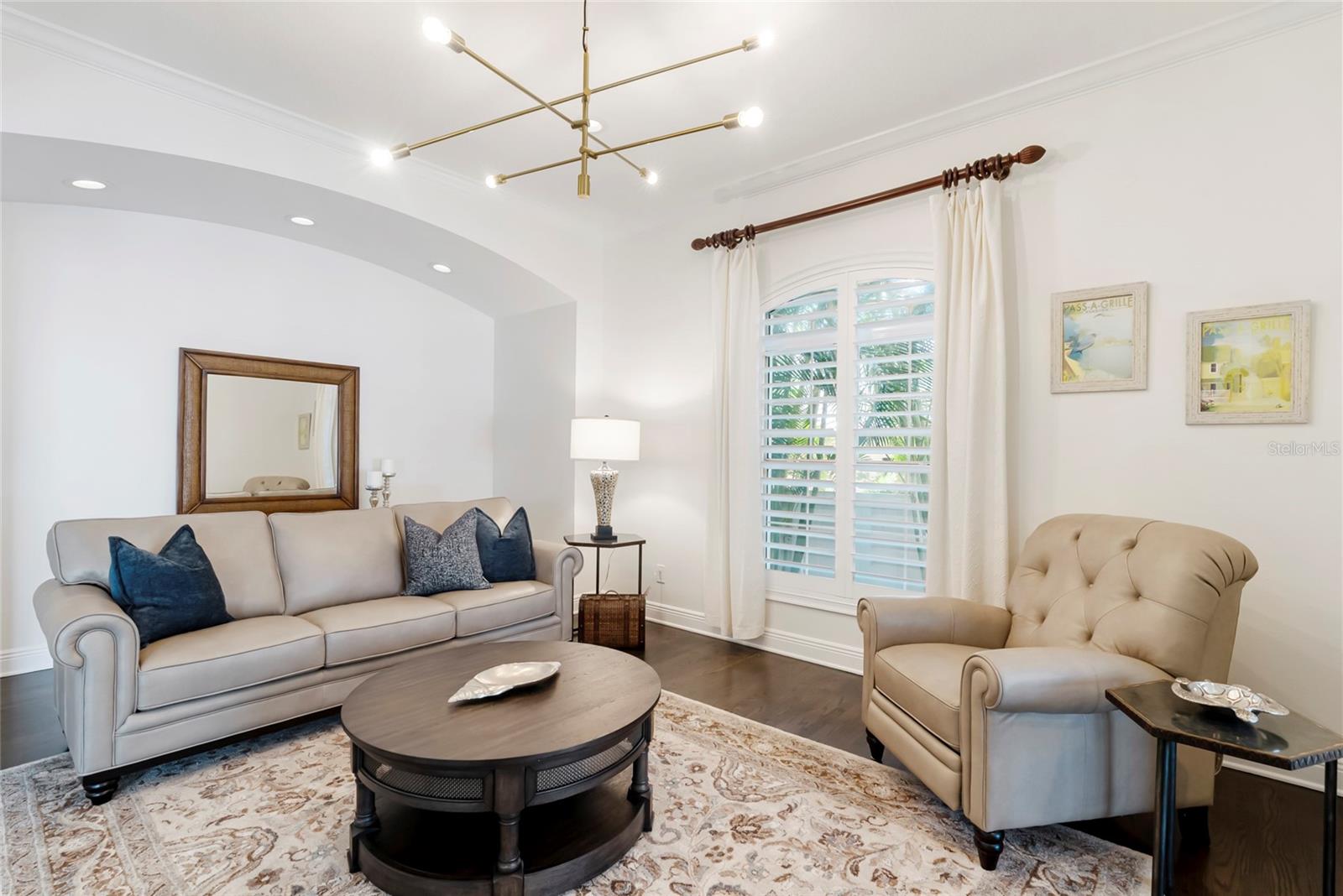 356 BELLEAIR DR NE, ST PETERSBURG, FL, 33704