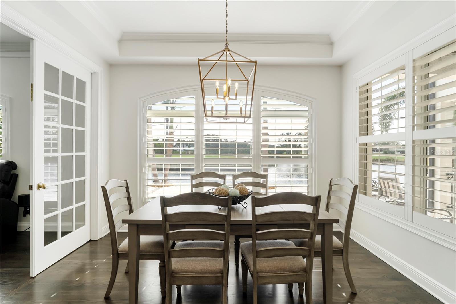 356 BELLEAIR DR NE, ST PETERSBURG, FL, 33704