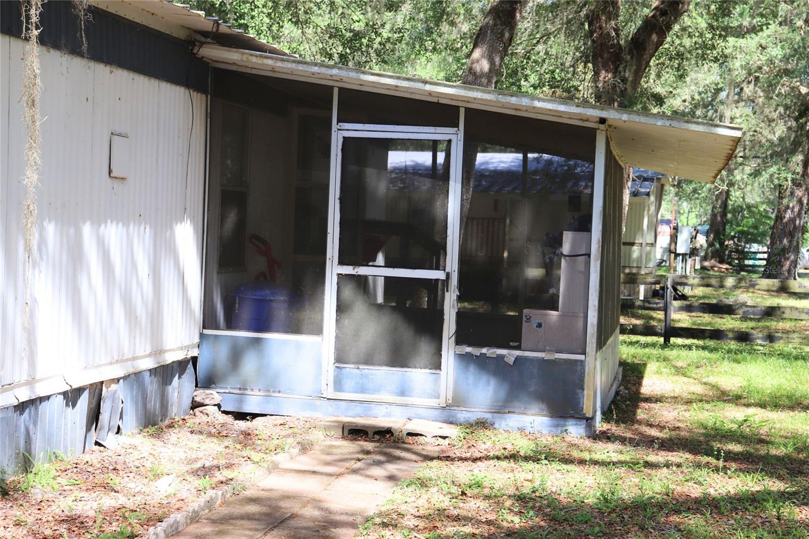 2466 CR 401A, LAKE PANASOFFKEE, FL, 33538