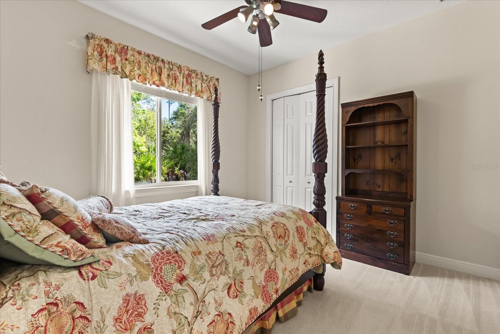 420 VALLEY STREAM DR, GENEVA, FL, 32732