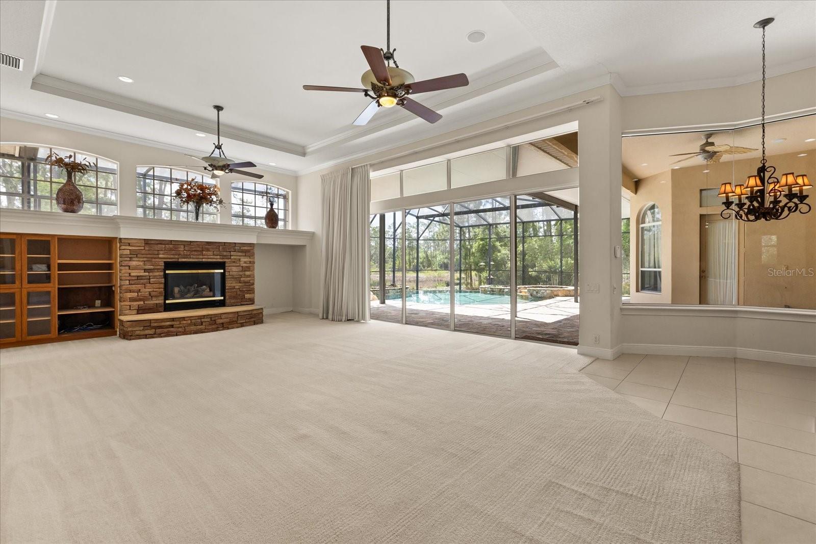 420 VALLEY STREAM DR, GENEVA, FL, 32732