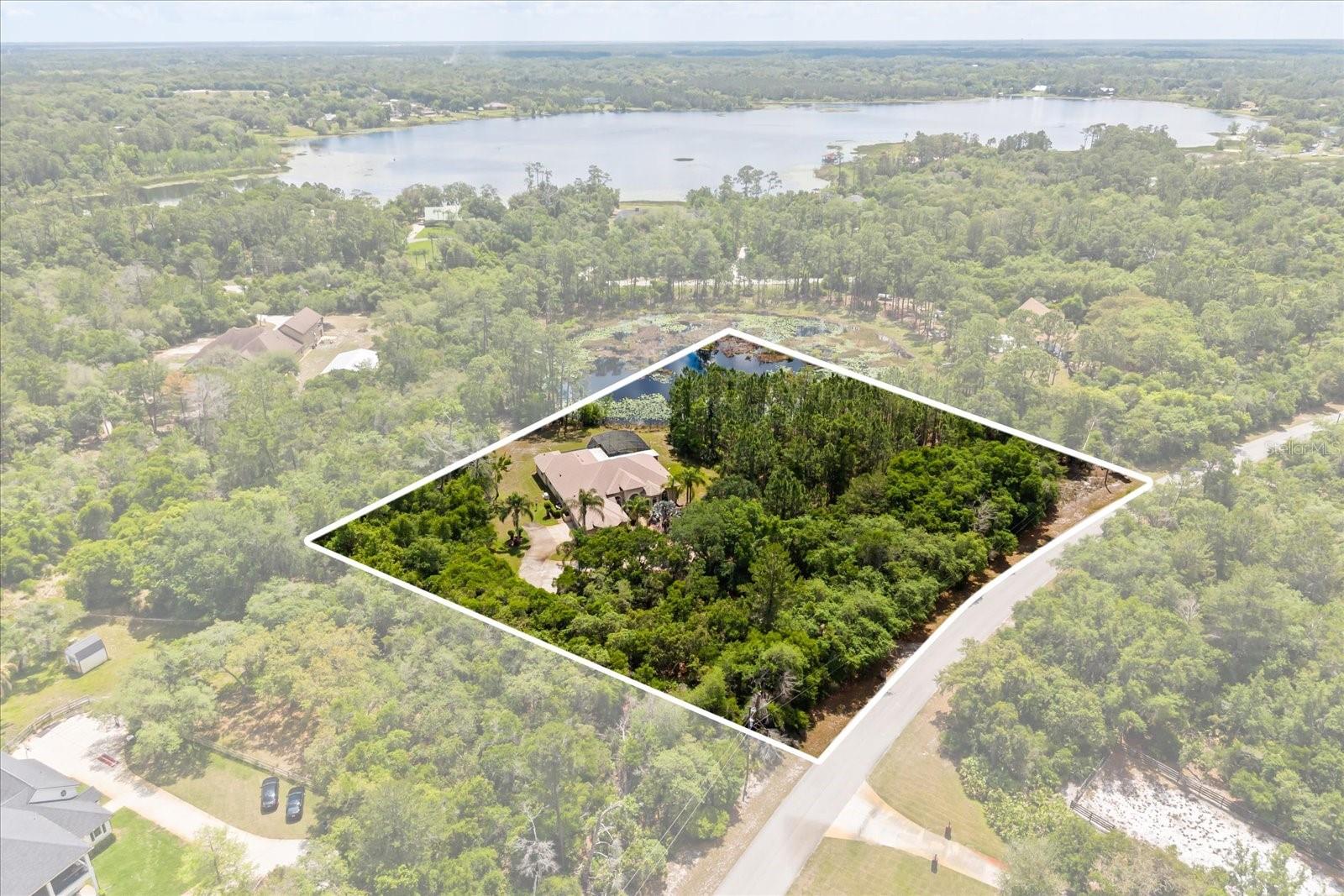 420 VALLEY STREAM DR, GENEVA, FL, 32732