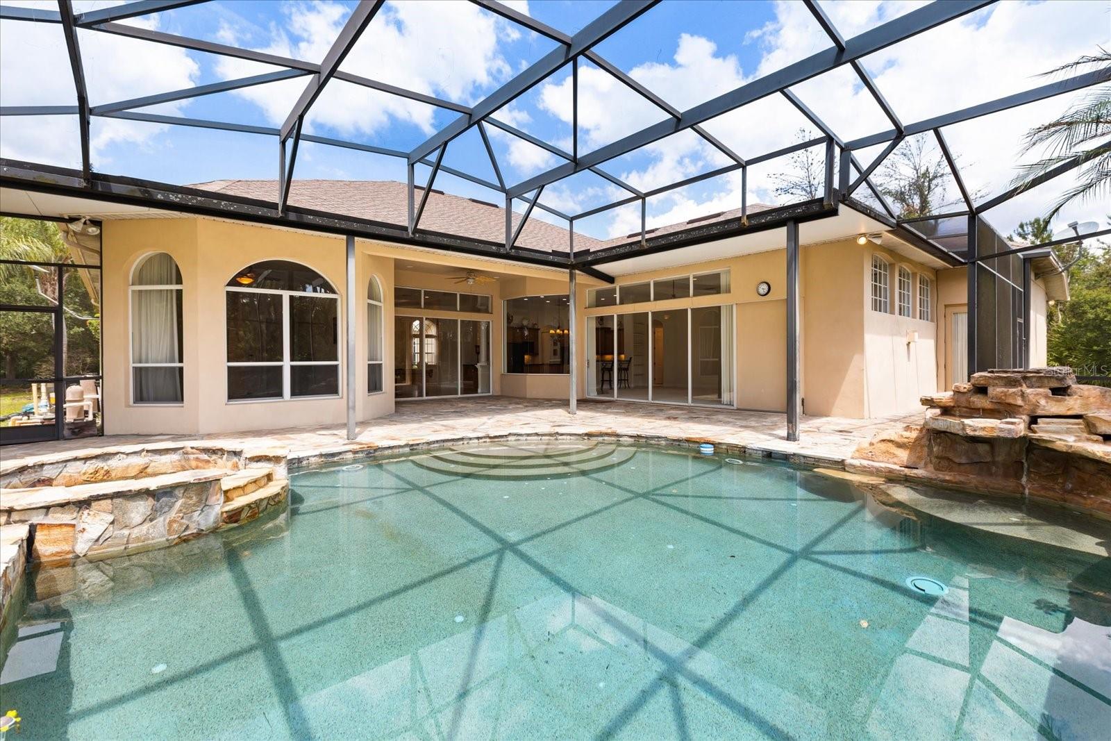 420 VALLEY STREAM DR, GENEVA, FL, 32732