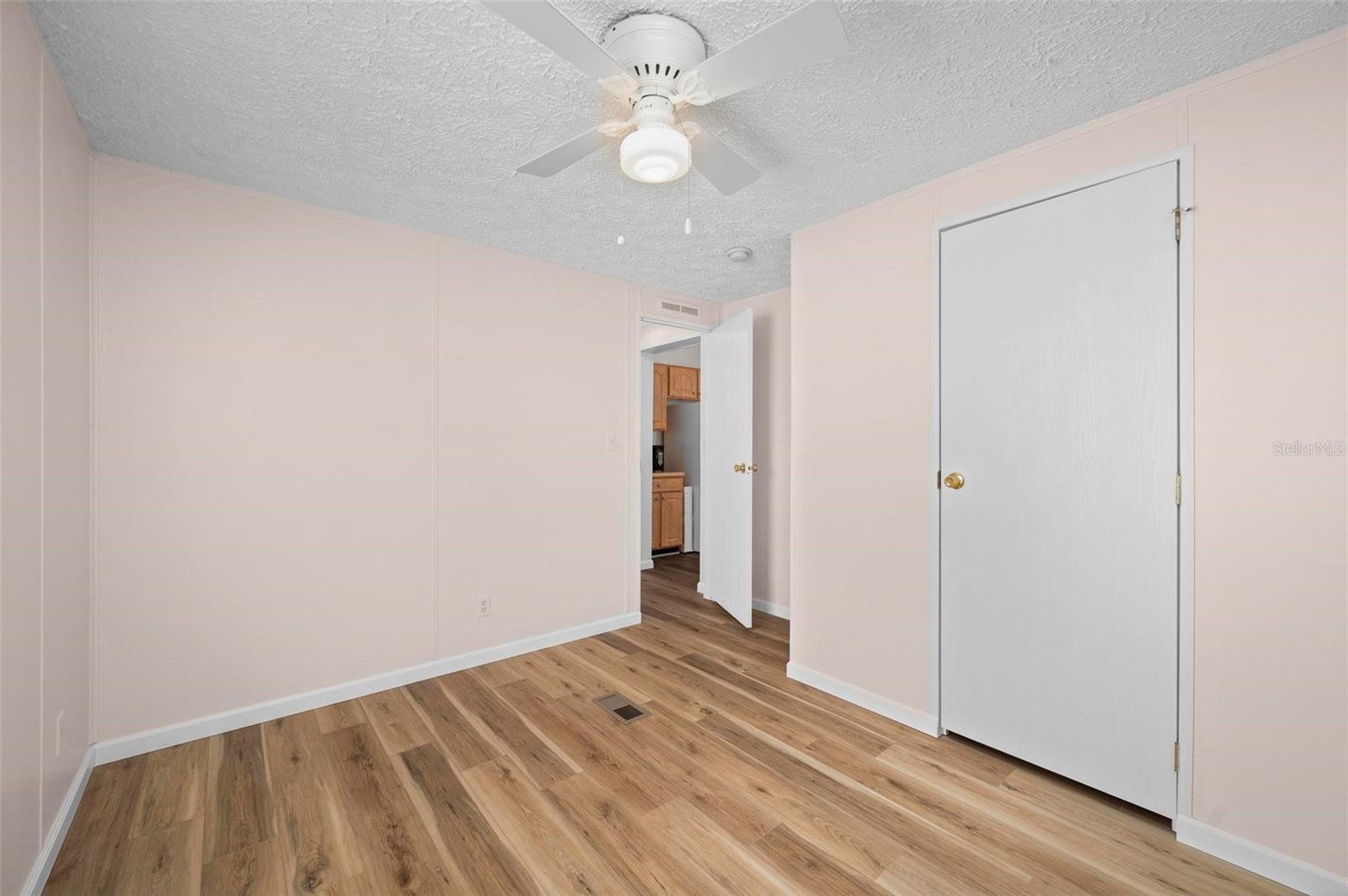 1000 KINGS HWY #70, PORT CHARLOTTE, FL, 33980