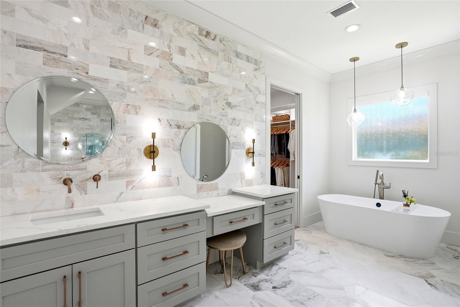 3944 COVE LAKE PL, LAND O LAKES, FL, 34639
