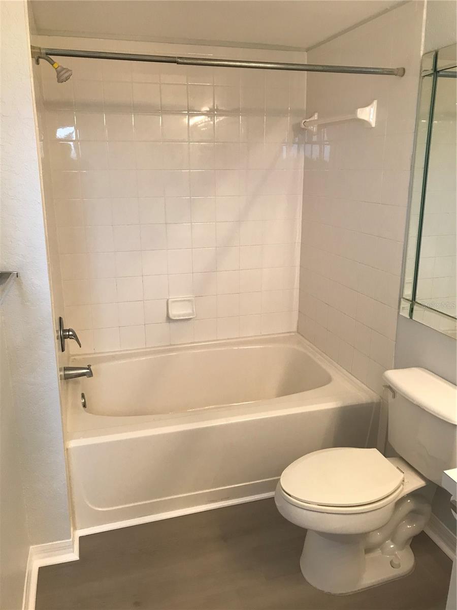 5122 NORTHRIDGE RD #306, SARASOTA, FL, 34238