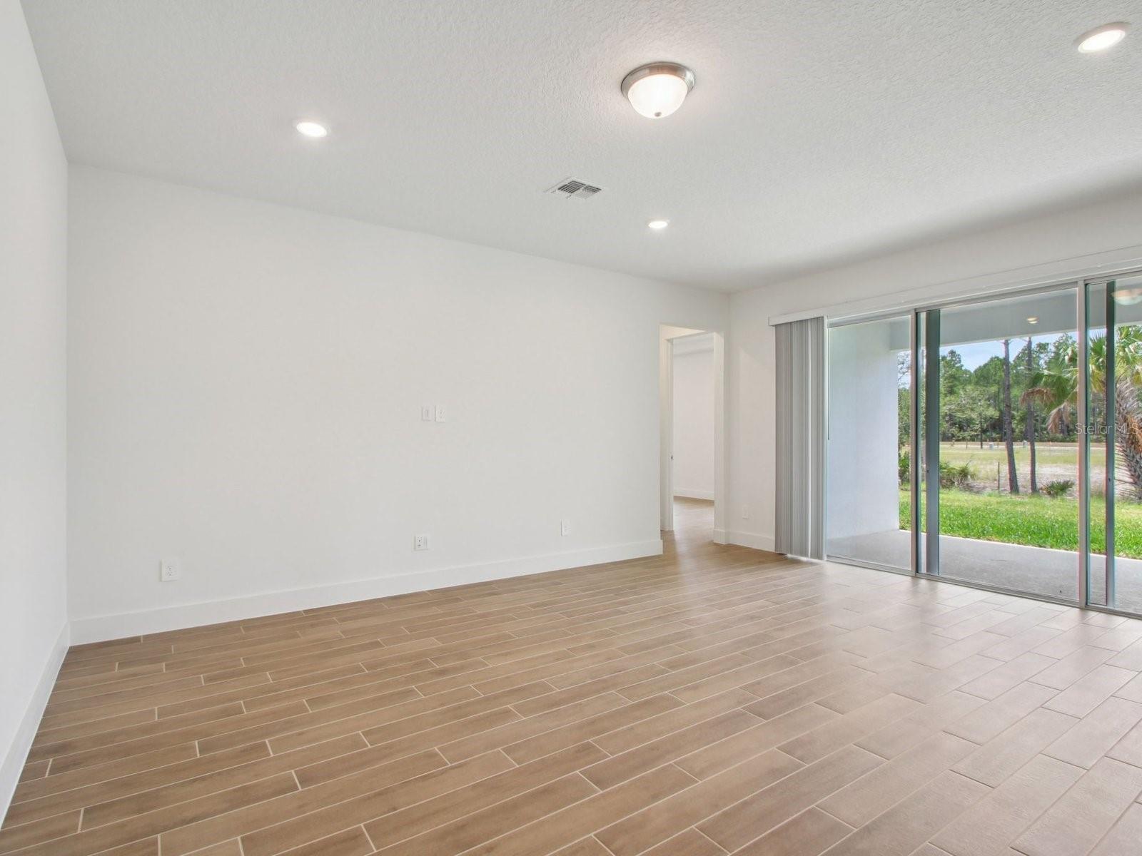 401 BROOKHAVEN TRL, ORMOND BEACH, FL, 32174