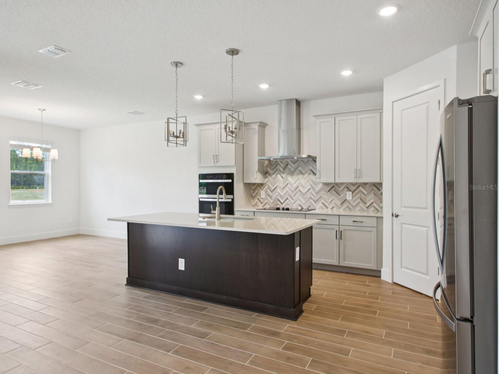 401 BROOKHAVEN TRL, ORMOND BEACH, FL, 32174