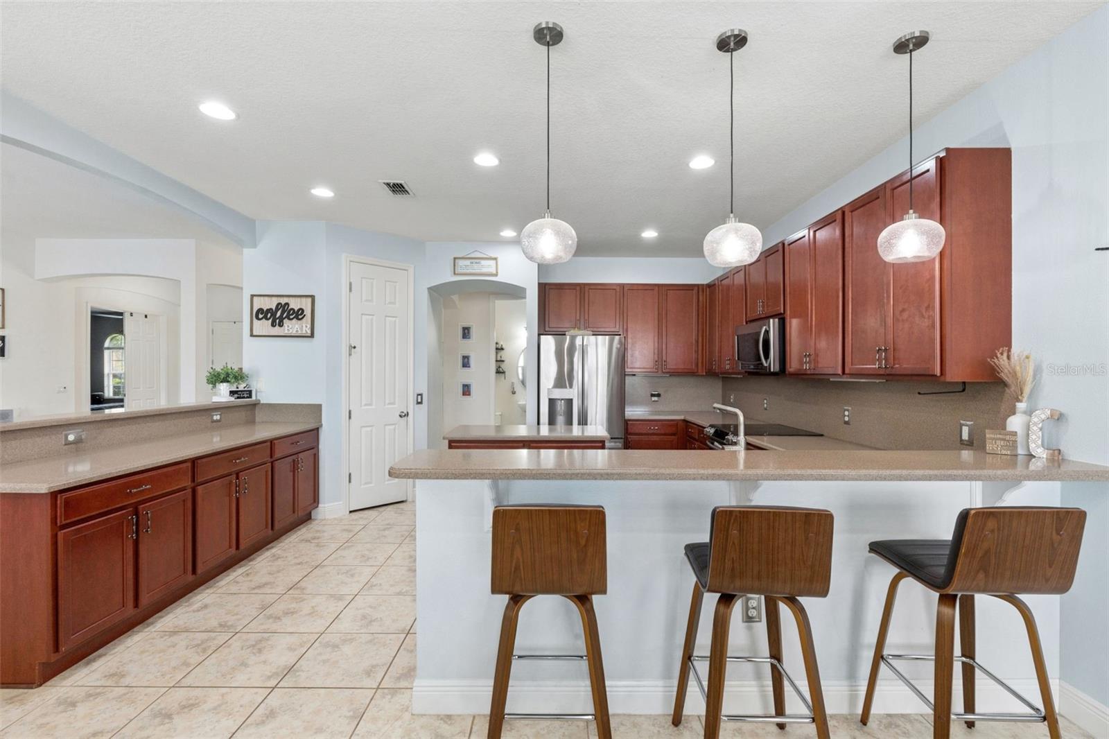 3704 EAGLE ISLE CIR, KISSIMMEE, FL, 34746