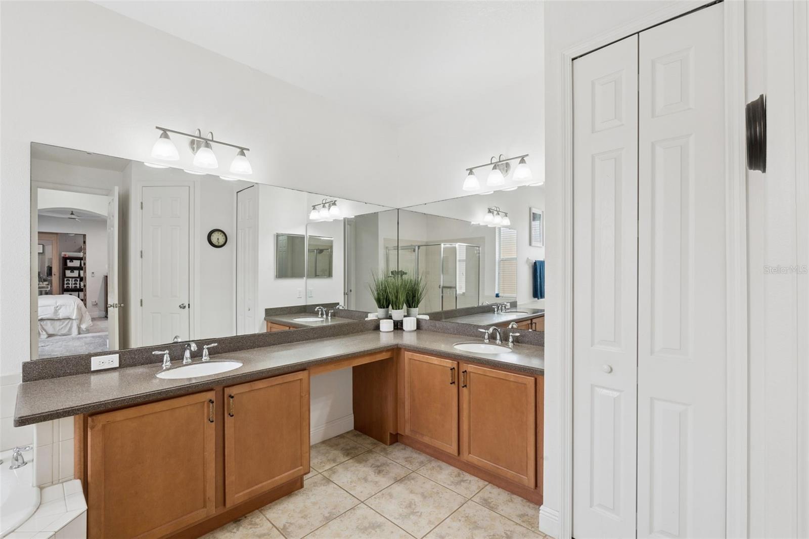 3704 EAGLE ISLE CIR, KISSIMMEE, FL, 34746