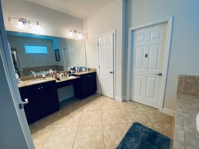 3124 MAJESTIC VIEW DR, LUTZ, FL, 33558