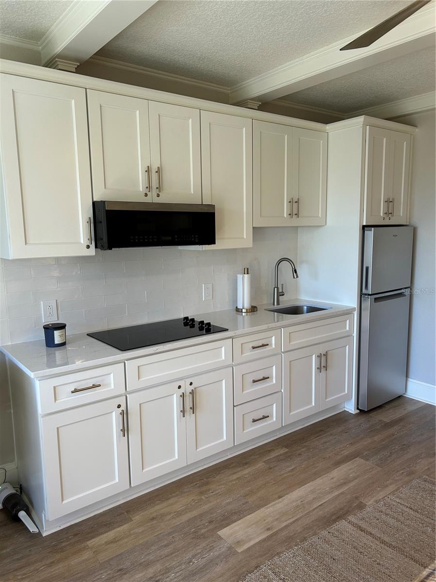 200 OCEAN CREST DR #233, PALM COAST, FL, 32137