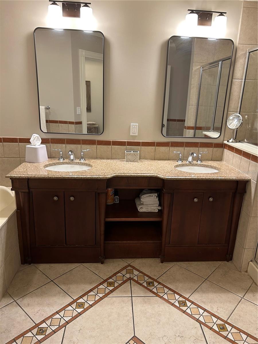 200 OCEAN CREST DR #233, PALM COAST, FL, 32137