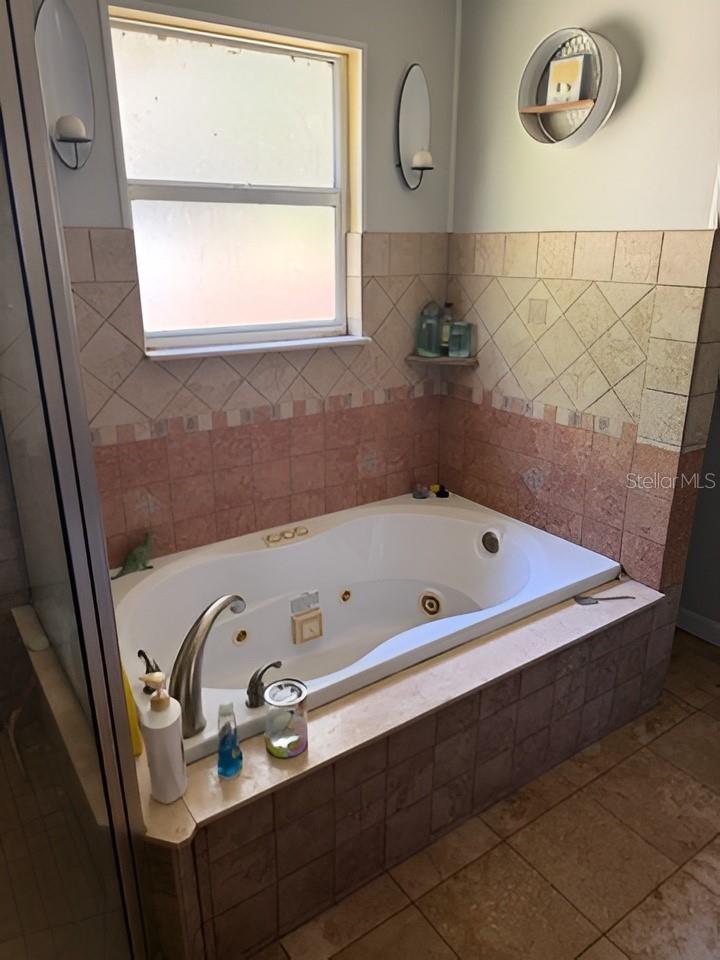 101 WALKER DR, INTERLACHEN, FL, 32148