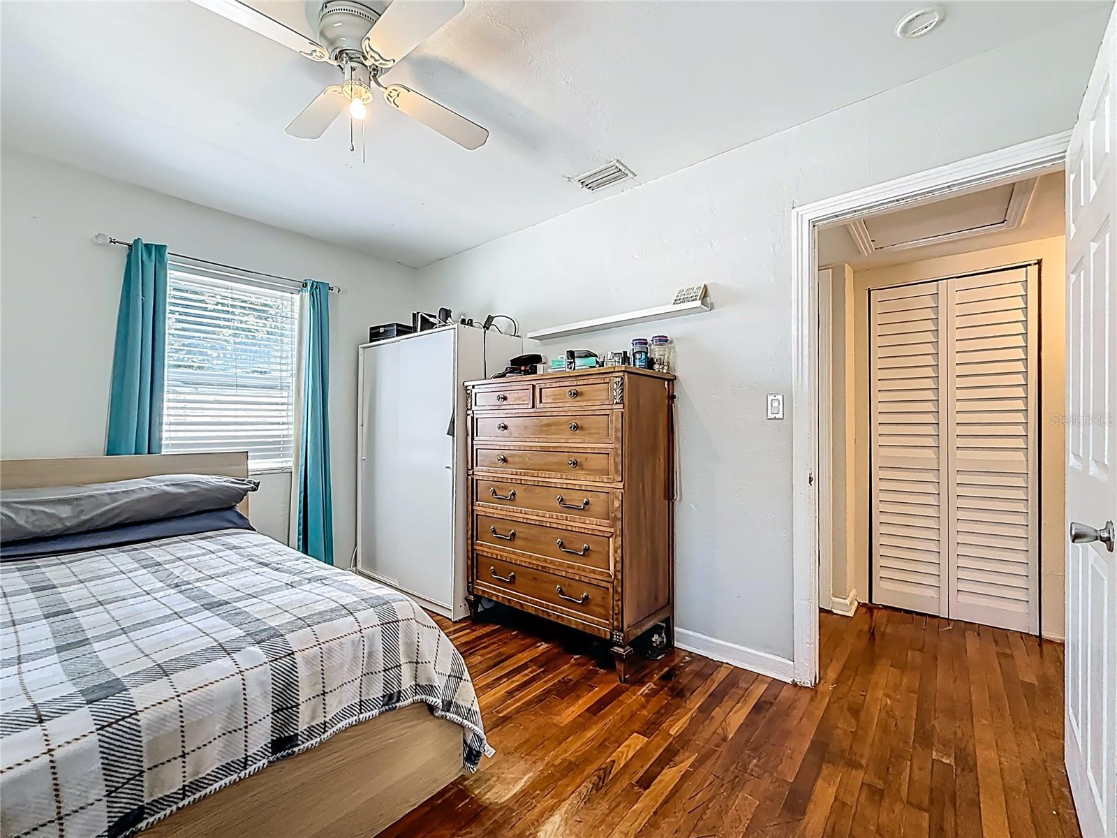 550 40TH ST S, ST PETERSBURG, FL, 33711