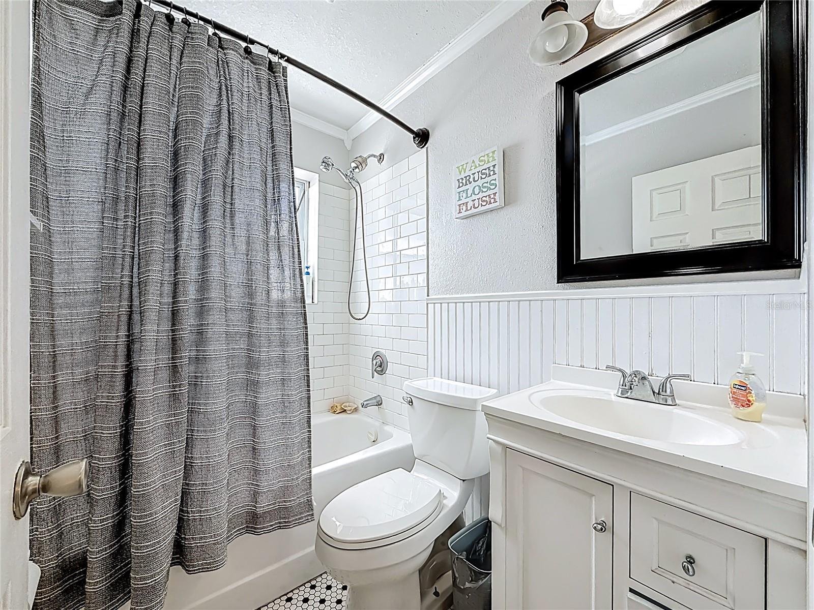 550 40TH ST S, ST PETERSBURG, FL, 33711