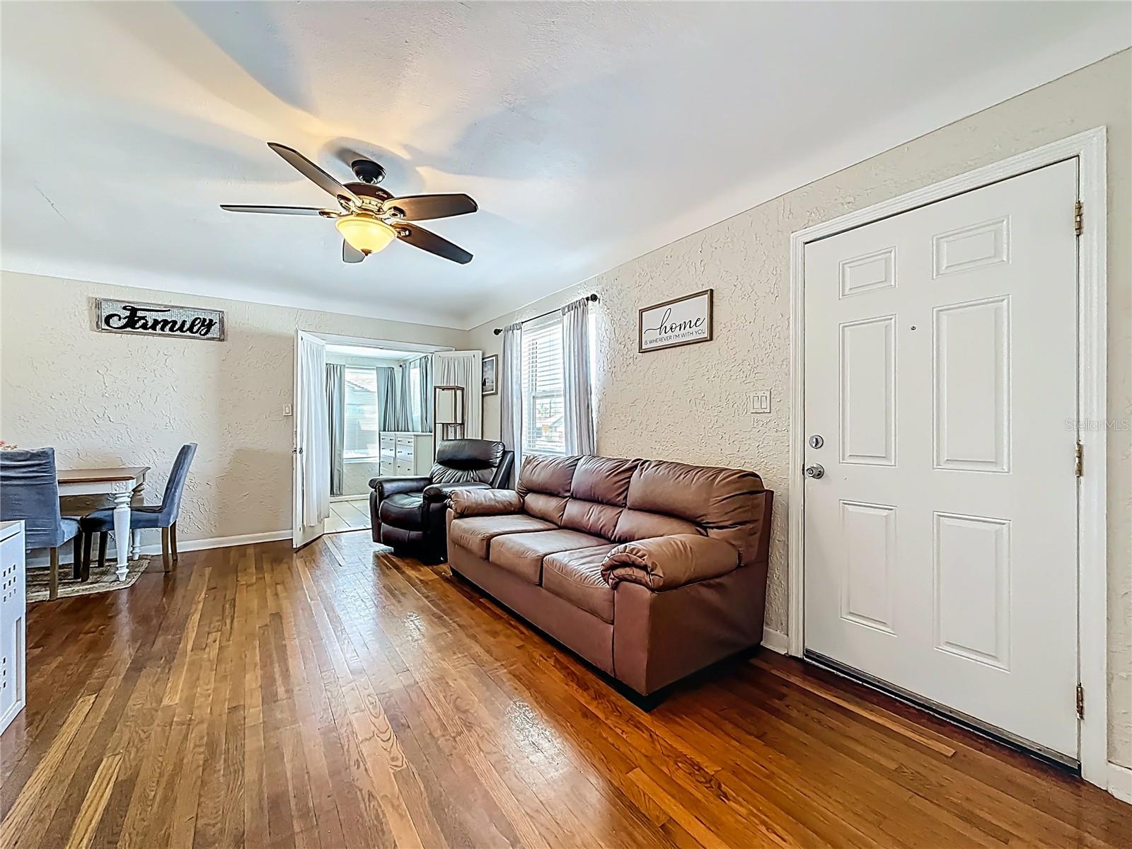 550 40TH ST S, ST PETERSBURG, FL, 33711