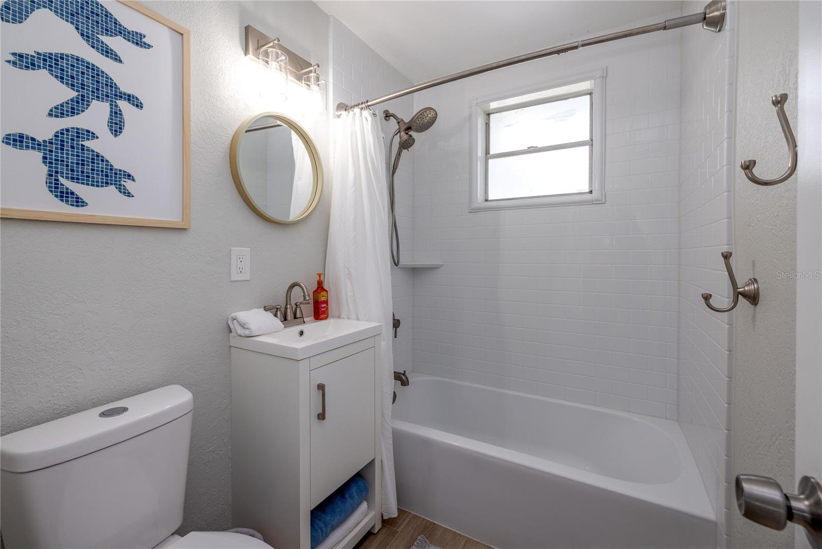 54 RIVER SHORE DR, ORMOND BEACH, FL, 32176