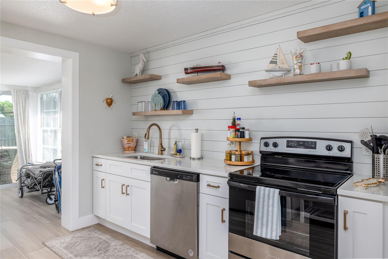 54 RIVER SHORE DR, ORMOND BEACH, FL, 32176