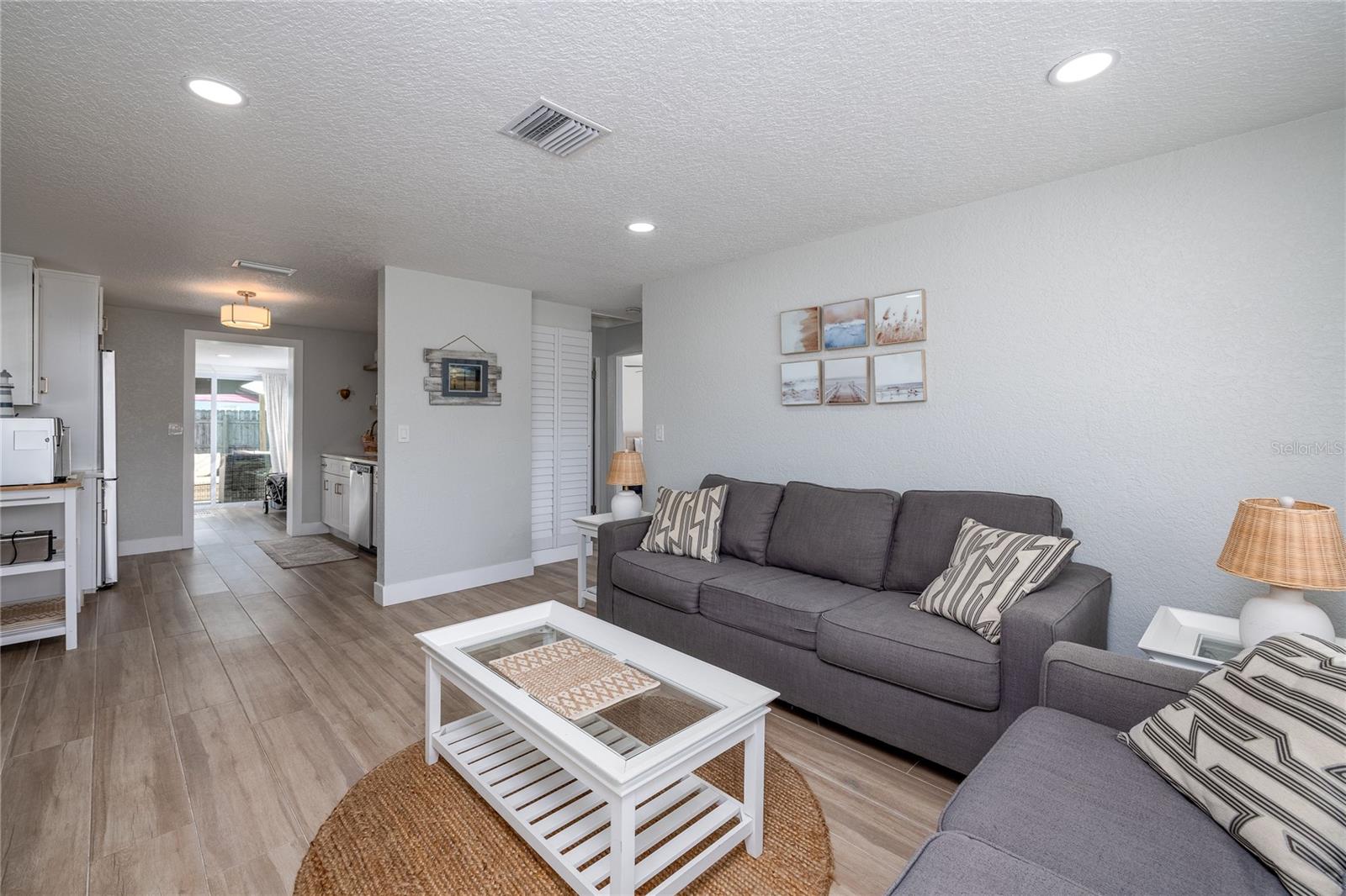 54 RIVER SHORE DR, ORMOND BEACH, FL, 32176