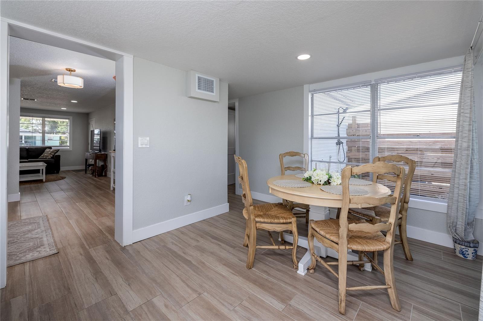 54 RIVER SHORE DR, ORMOND BEACH, FL, 32176