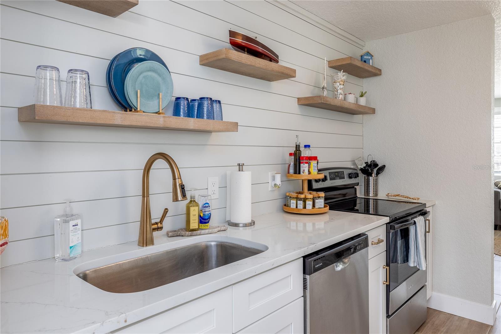 54 RIVER SHORE DR, ORMOND BEACH, FL, 32176