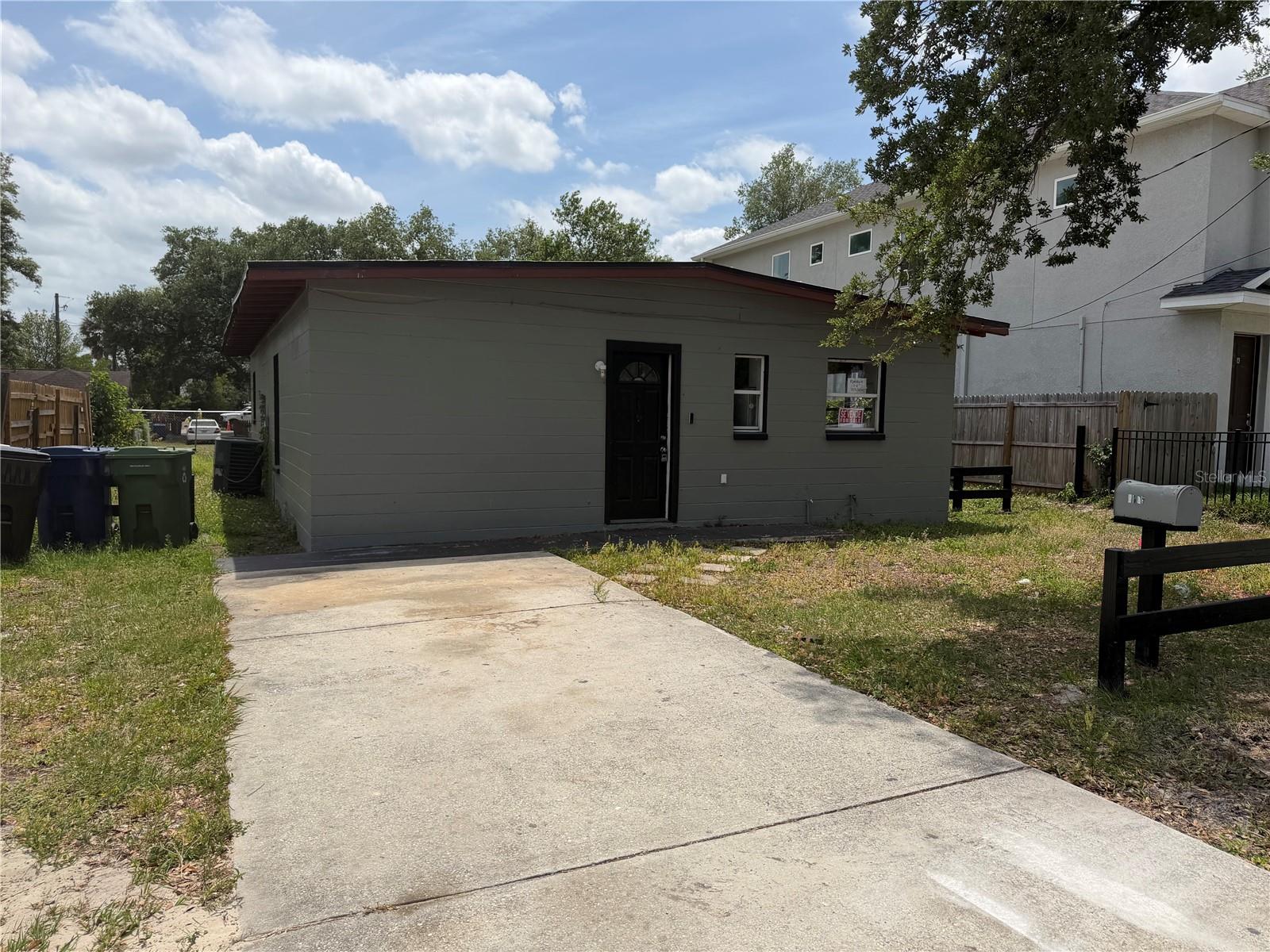 2615 E 23RD AVE, TAMPA, FL, 33605