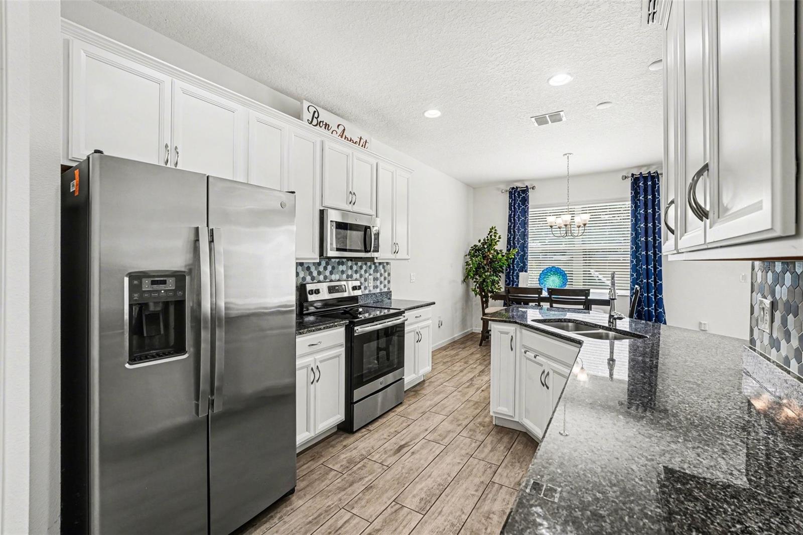 501 SAPPHIRE DR, DAVENPORT, FL, 33837