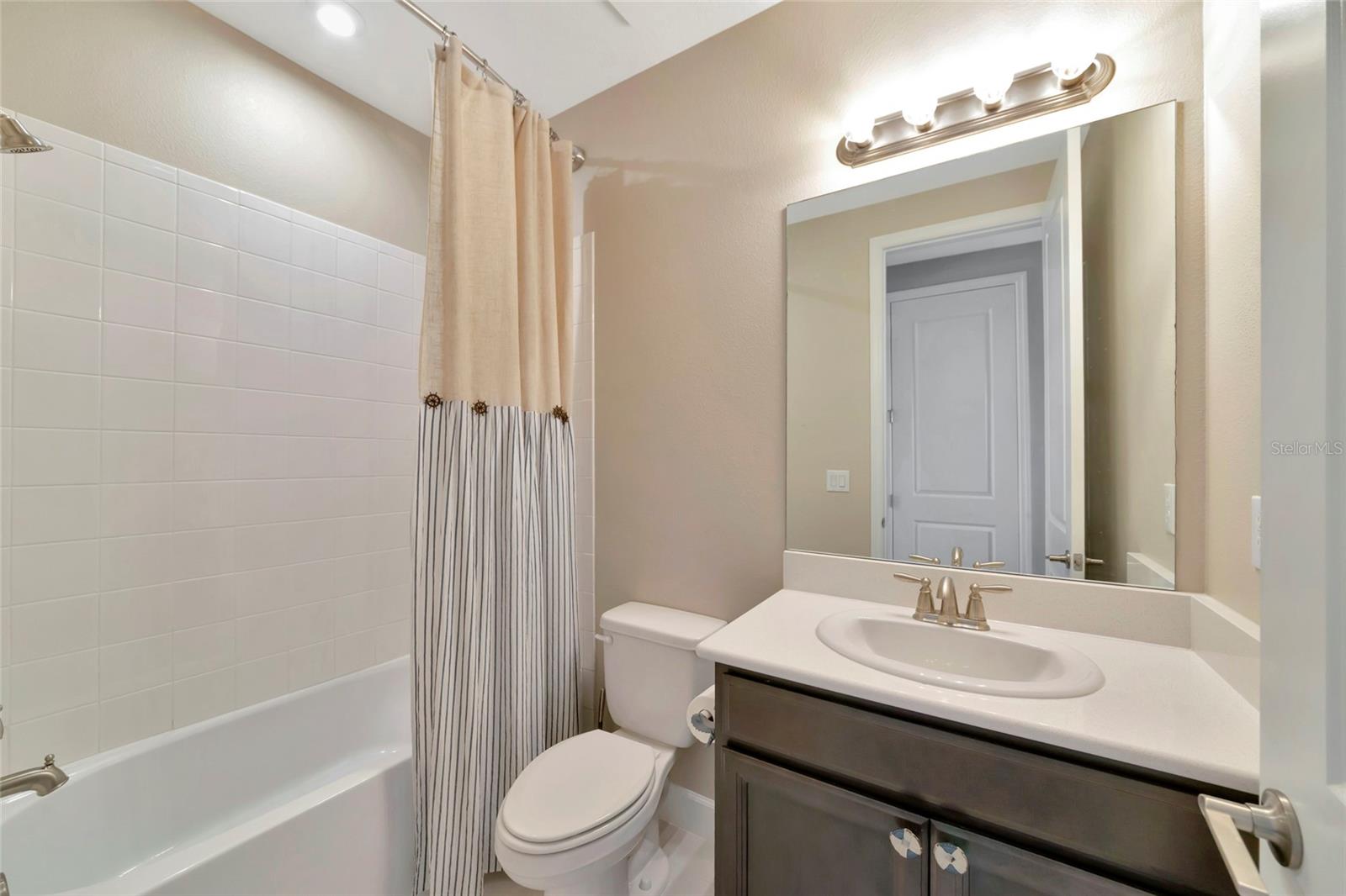 10187 MILKY WAY CIR, SARASOTA, FL, 34241