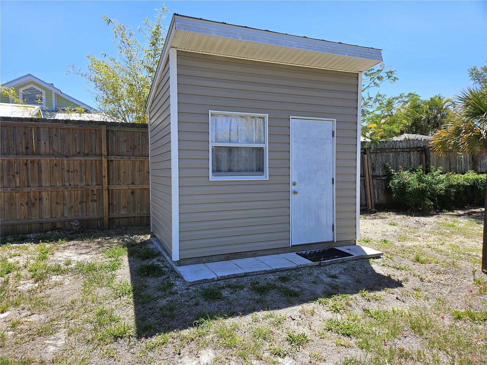 323 PALMETTO RD W, NOKOMIS, FL, 34275