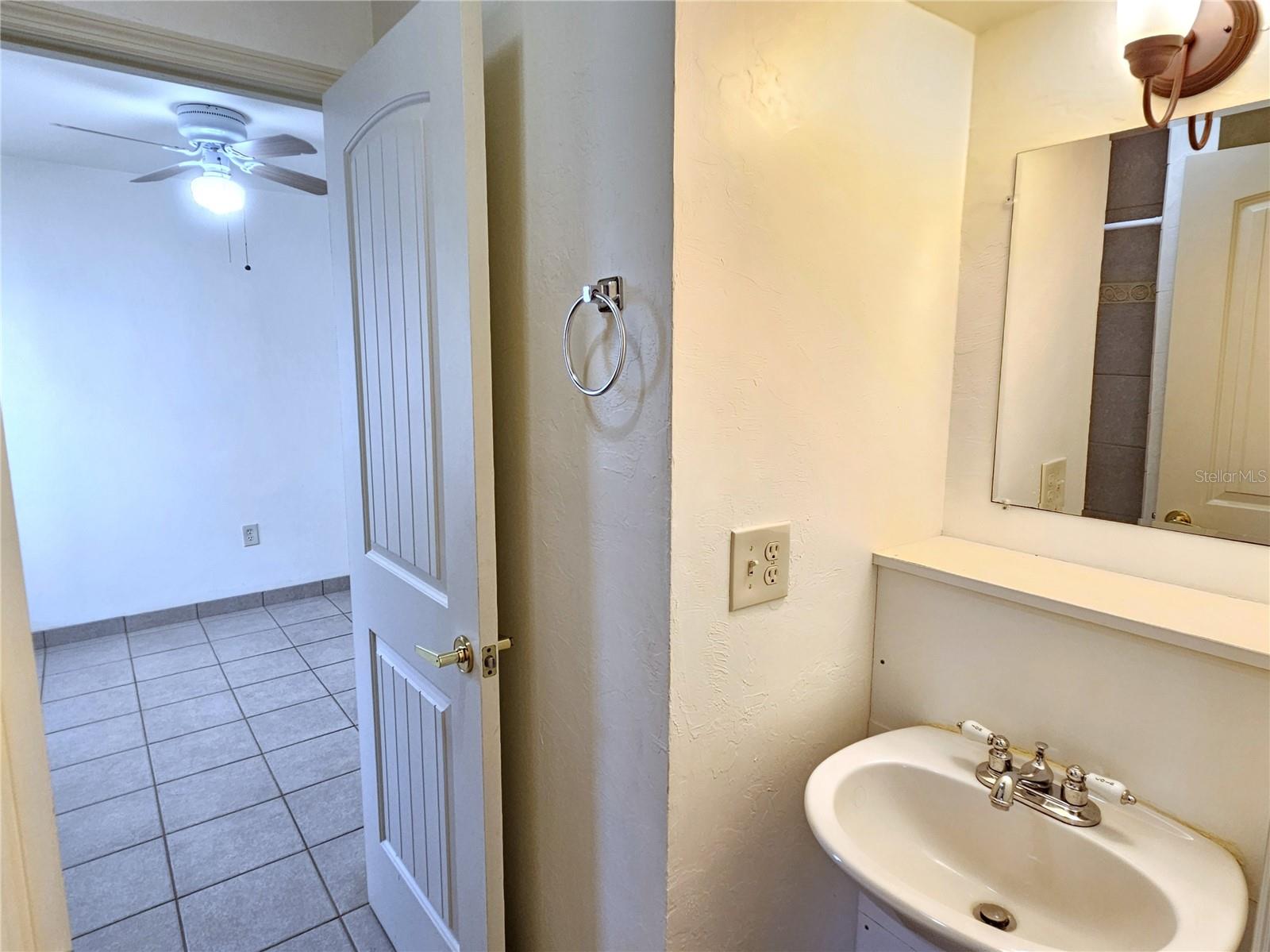 323 PALMETTO RD W, NOKOMIS, FL, 34275