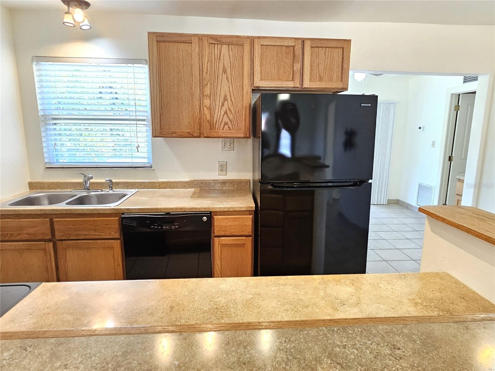 323 PALMETTO RD W, NOKOMIS, FL, 34275