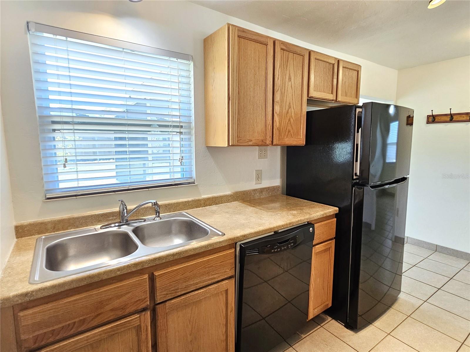 323 PALMETTO RD W, NOKOMIS, FL, 34275