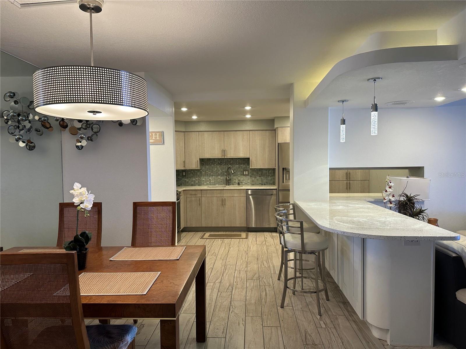 1 KEY CAPRI #303W, TREASURE ISLAND, FL, 33706