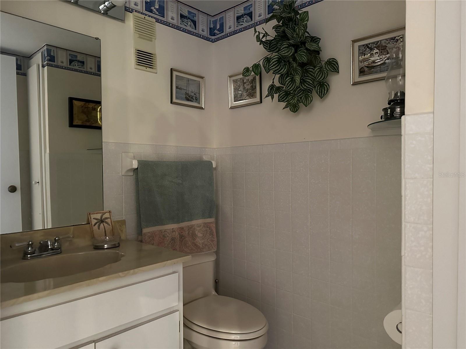 1 KEY CAPRI #303W, TREASURE ISLAND, FL, 33706