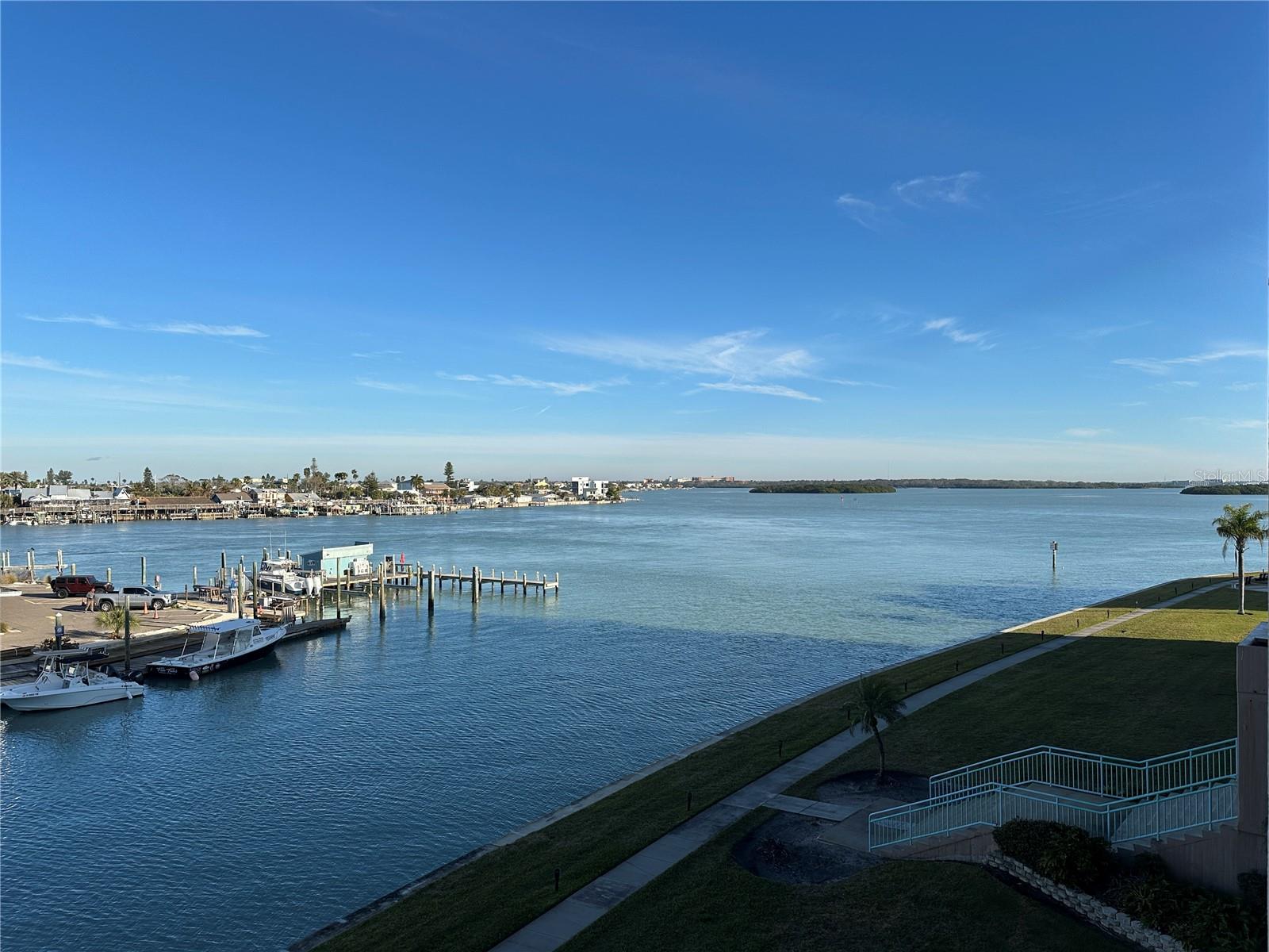 1 KEY CAPRI #303W, TREASURE ISLAND, FL, 33706