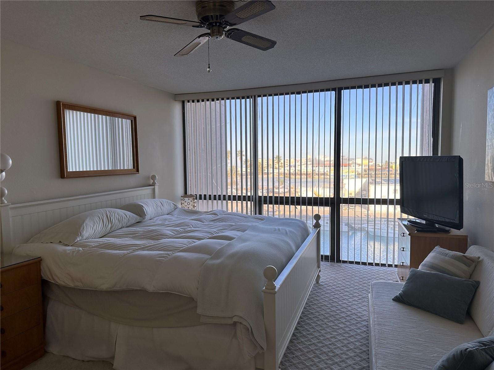 1 KEY CAPRI #303W, TREASURE ISLAND, FL, 33706