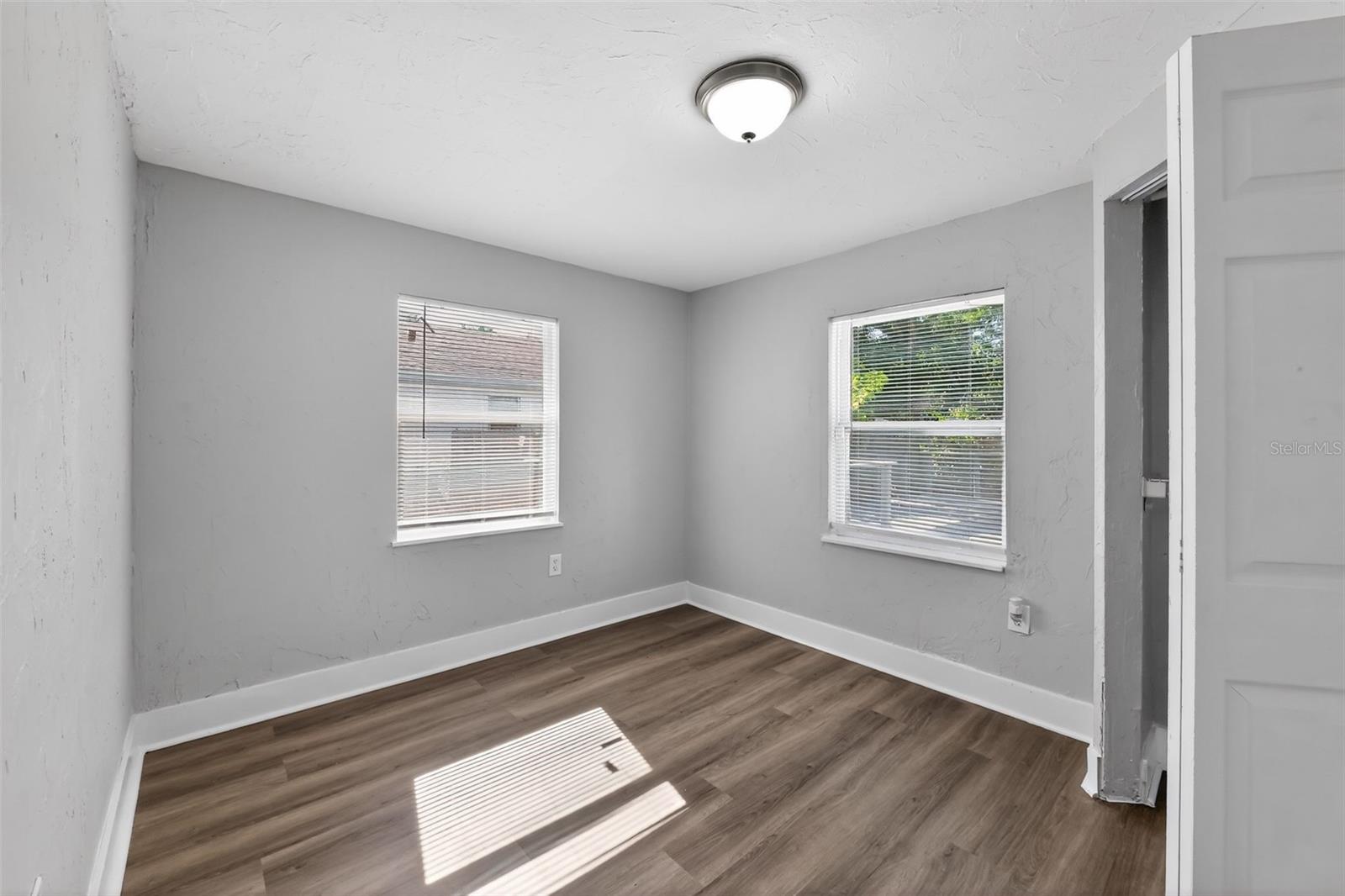 1150 52ND ST, SARASOTA, FL, 34234