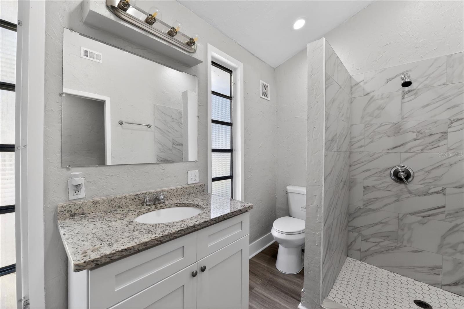 1150 52ND ST, SARASOTA, FL, 34234