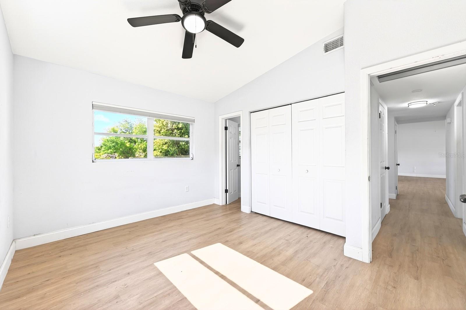 1412 LAKECREST DR, APOPKA, FL, 32703