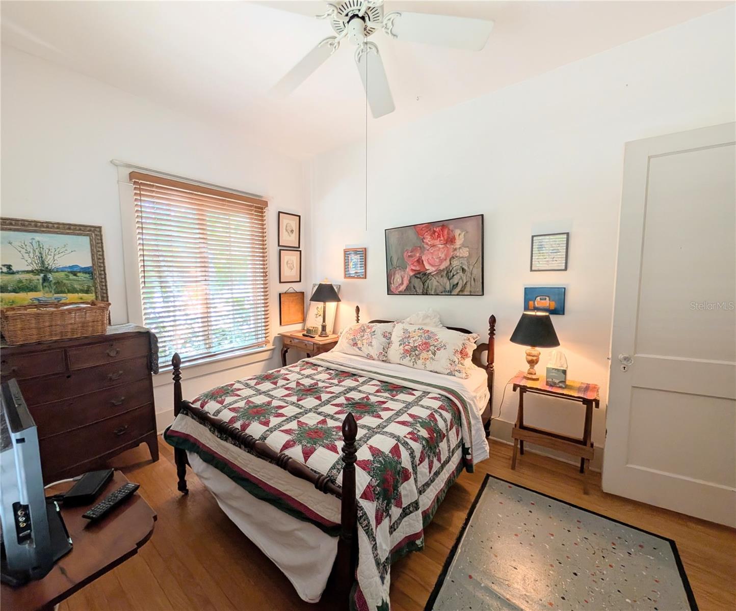 1701 SIESTA DR, SARASOTA, FL, 34239