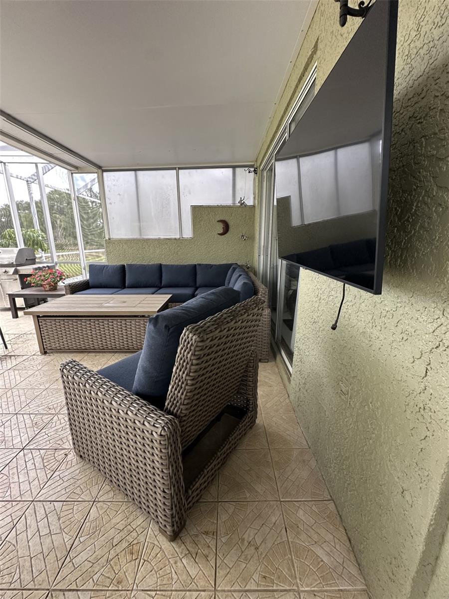 19113 DOVES LANDING DR, TAMPA, FL, 33647