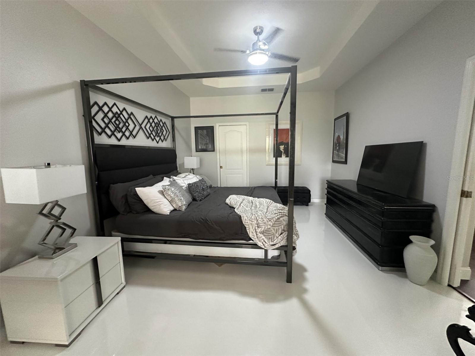 19113 DOVES LANDING DR, TAMPA, FL, 33647