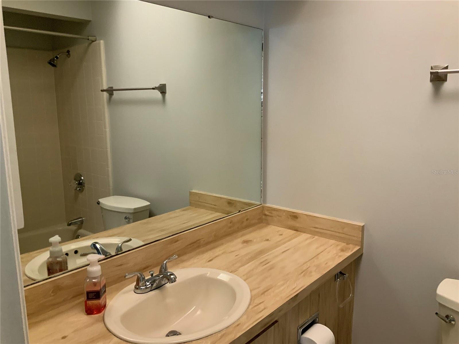 200 BRYAN ST, EUSTIS, FL, 32726