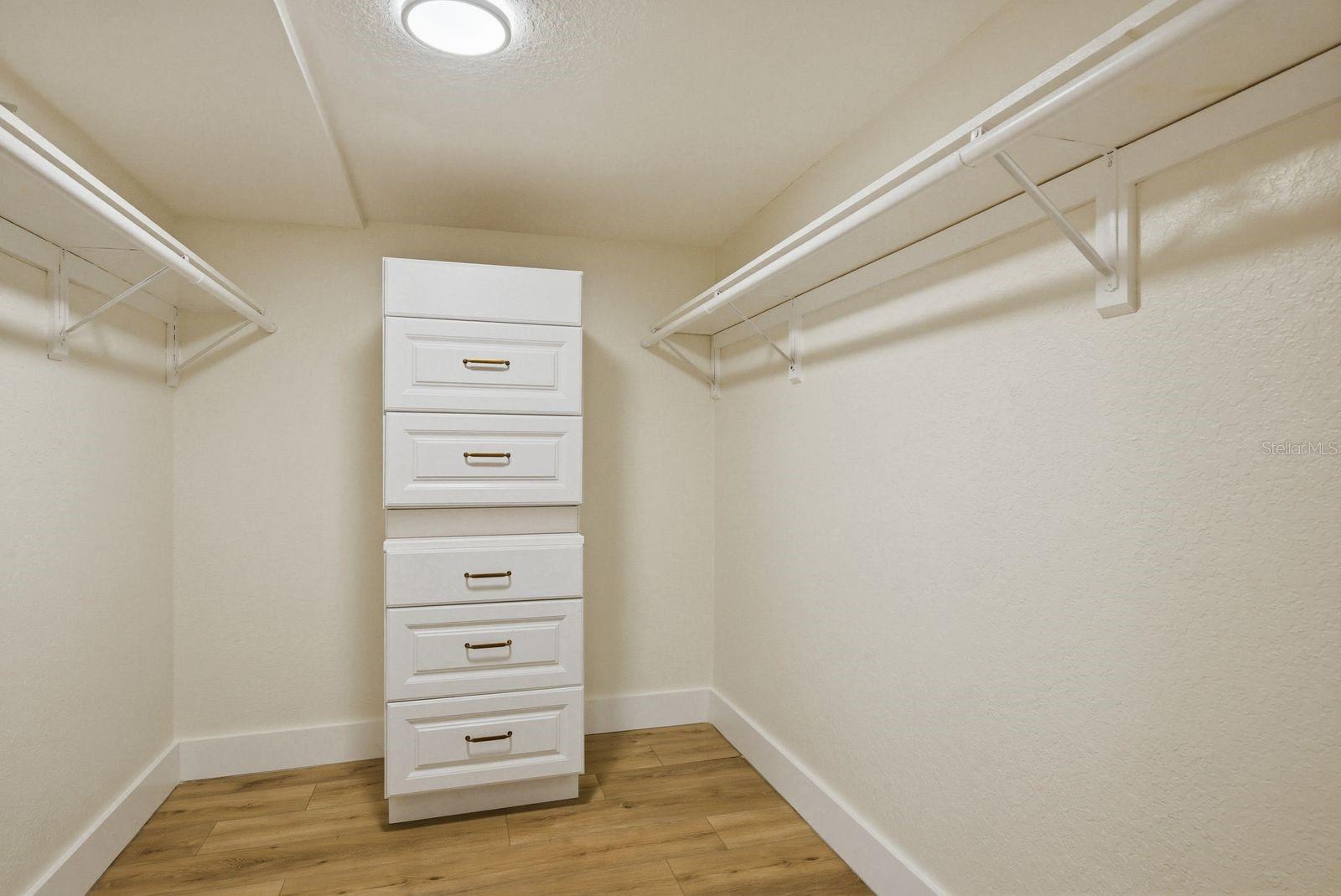 4438 W WYOMING AVE, TAMPA, FL, 33616